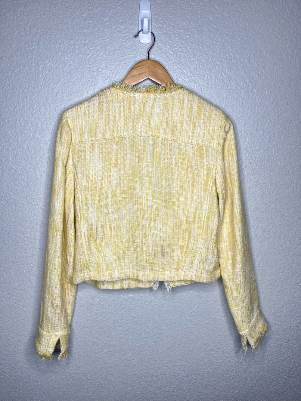 CAbi Daisy Jacket Banana Yellow Tweed Blazer Fringe Trim Preppy Chic NWT Large